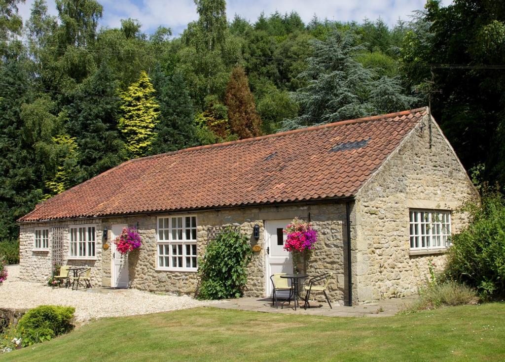 High Dalby House & Cottages Levisham Exterior photo